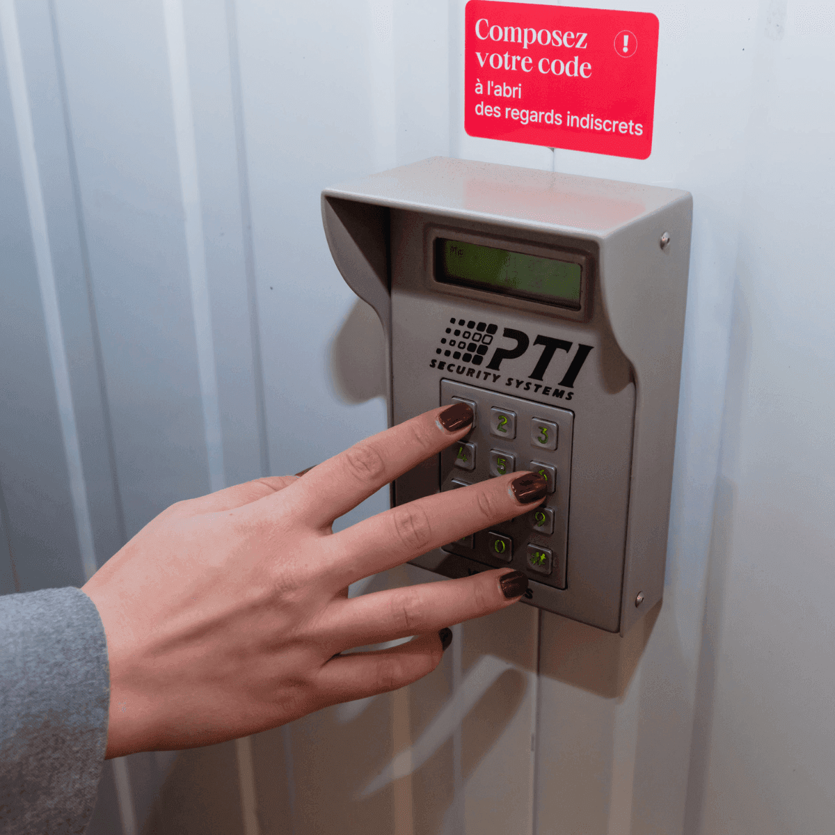 Clavier de contrôle d’accès du centre HOMEBOX Ajaccio-Centre.